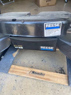 Reese elite sliding trailer hitch