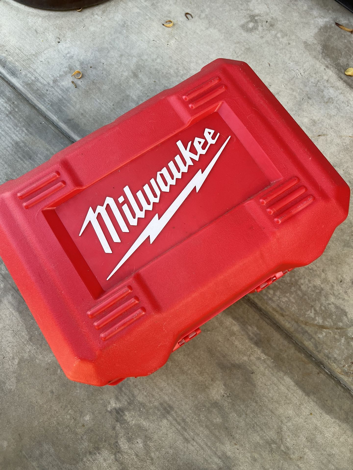 Milwaukee Circular Saw With Case
