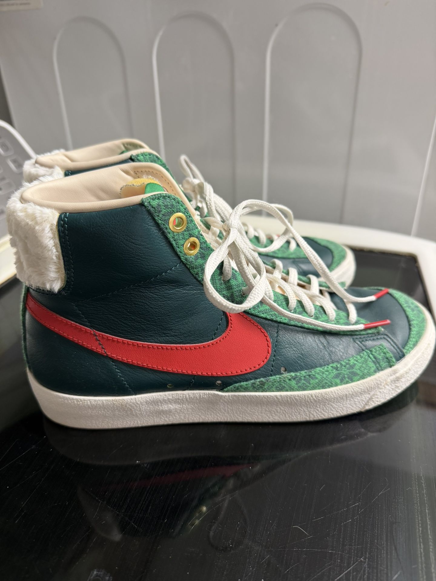 Nike High Top Shoes (Christmas Colors)