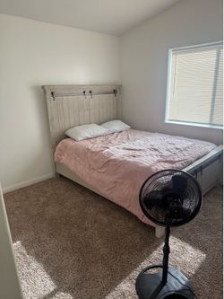 Queen size bed