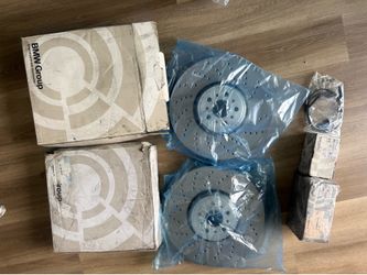 OEM BMW M Front Brake Rotors + Front/Rear Pads & Sensors – X5M X6M M5 M8