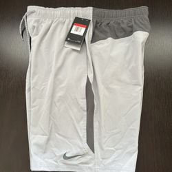 Men's Nike Shorts New Large