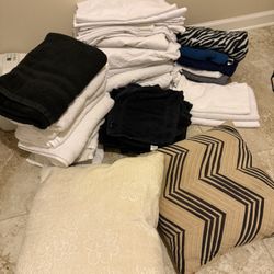 White Towels Sheets Pillow Cases Linens Lot
