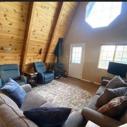 1 bed, 1 loft, 2 bathrooms House in Crown King, AZ, for Sale