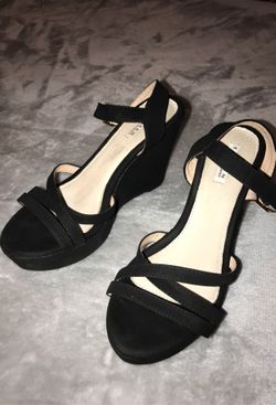 Women’s heels size 9