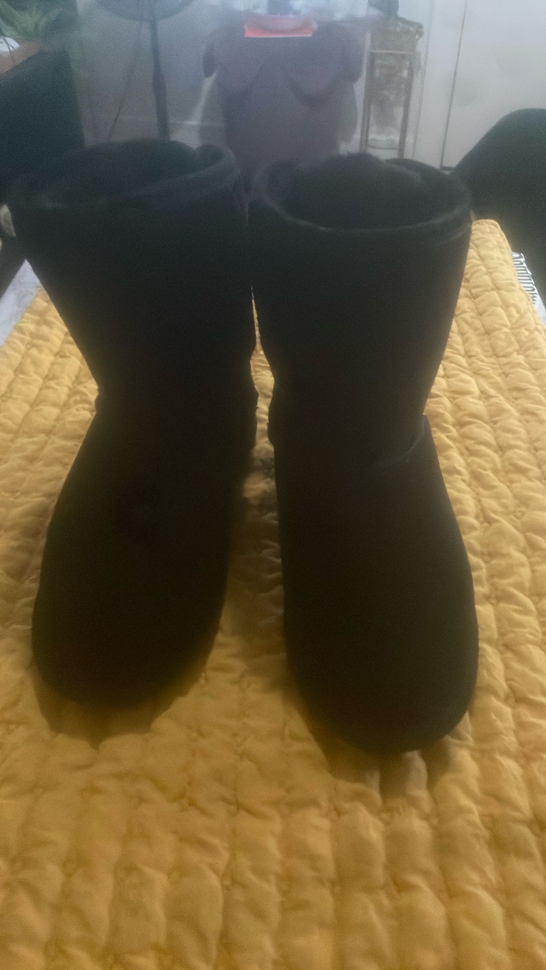 Bear paw Boots