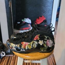 Foamposite One Floral Good Cond. Sz 10 $150