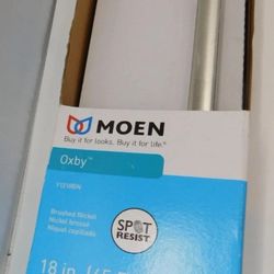  Moen Oxby Y1218BN 18 Inch Towel Bar Brushed Nickel Spot Resist New w/ Box Free Shipping