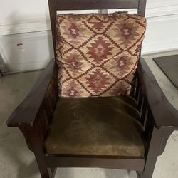 Rocking Chair (solid Build)