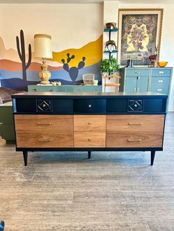 MCM Black Wood Dresser / Mid Century Two Tone / 9 Drawers