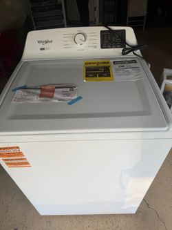 Whirlpool 2-in-1 Top Load Washer –  New