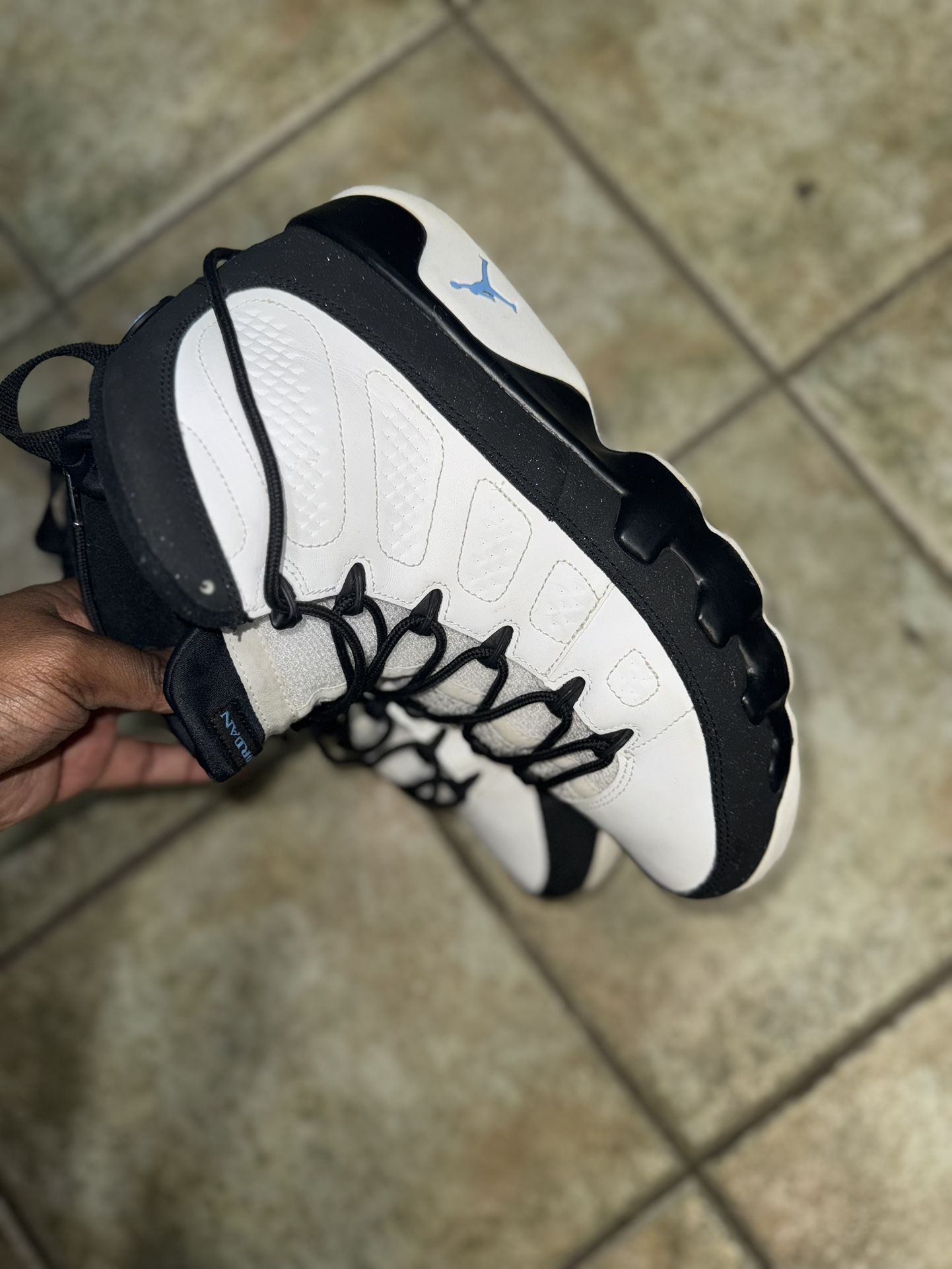 Jordan 9 Retro University Blue UNC Clean