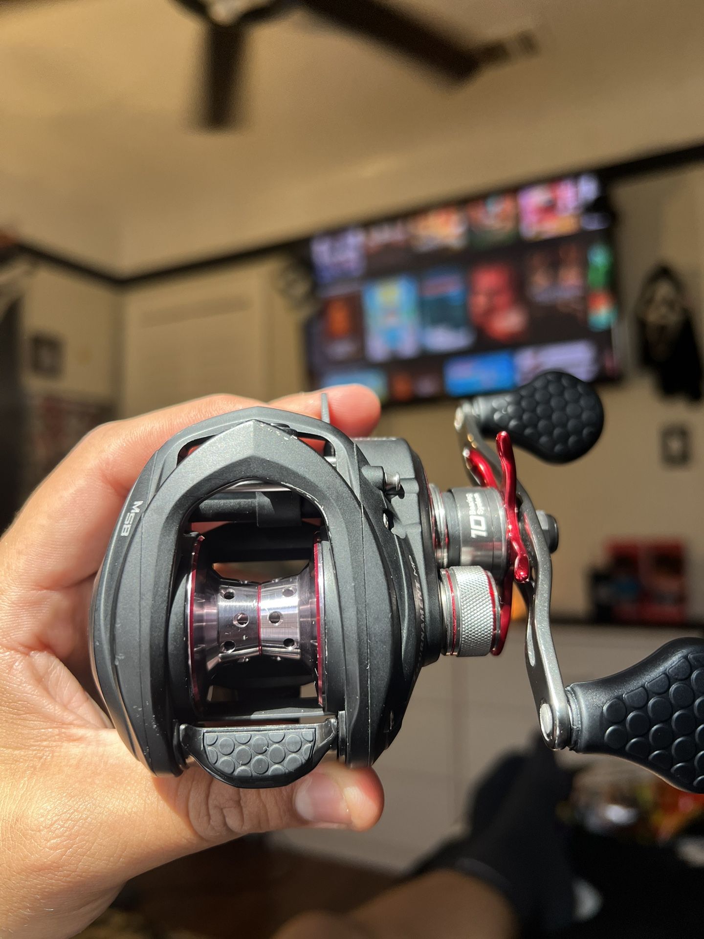 Lews Tournament MP Speed Spool LFS 7.5:1 gear ratio