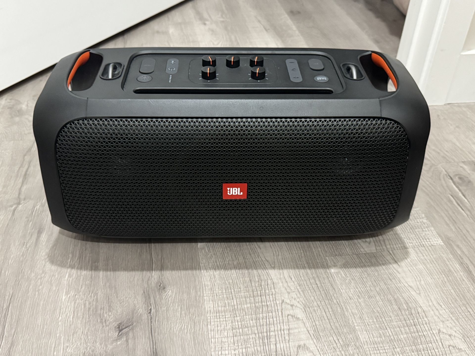 JBL Bluetooth Speaker With Microphone For Karaoke Partybox On The Go