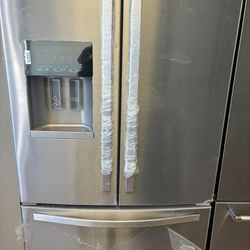 Whirlpool Refrigerator Side By Side New 