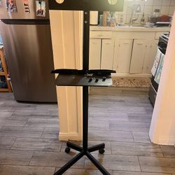 Tv Rolling Stand 
