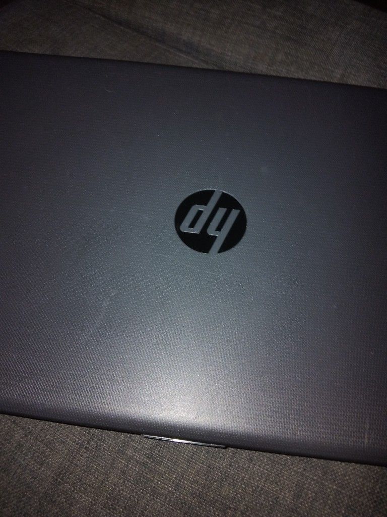 Laptop 