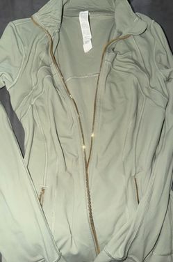 Authentic lulu