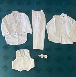 Baptism/christening size 5 suit for  Boy ￼