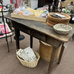 Antique Primitive  Table (30%discount plus tax)