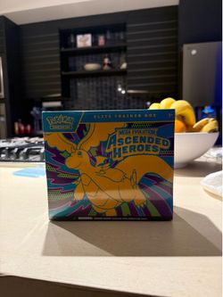 Pokémon Ascended Hero’s ETB
