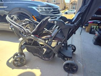 Double Stroller w/Car Seat