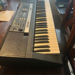 Yamaha Psr E243 Keyboard 
