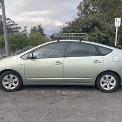 2007 Toyota Prius - needs hybrid cells $4,000 or BO