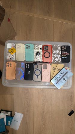 iPhone 14 Pro phone cases