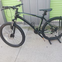 Bike Mountain Hyper 26"wheels  Frame Carbon Fiber Disco Brakes 