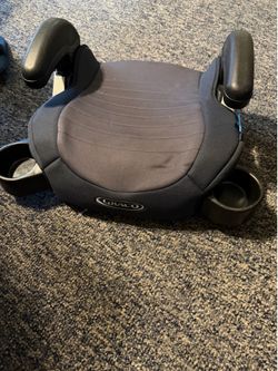 Graco booster seat  with cupholders
