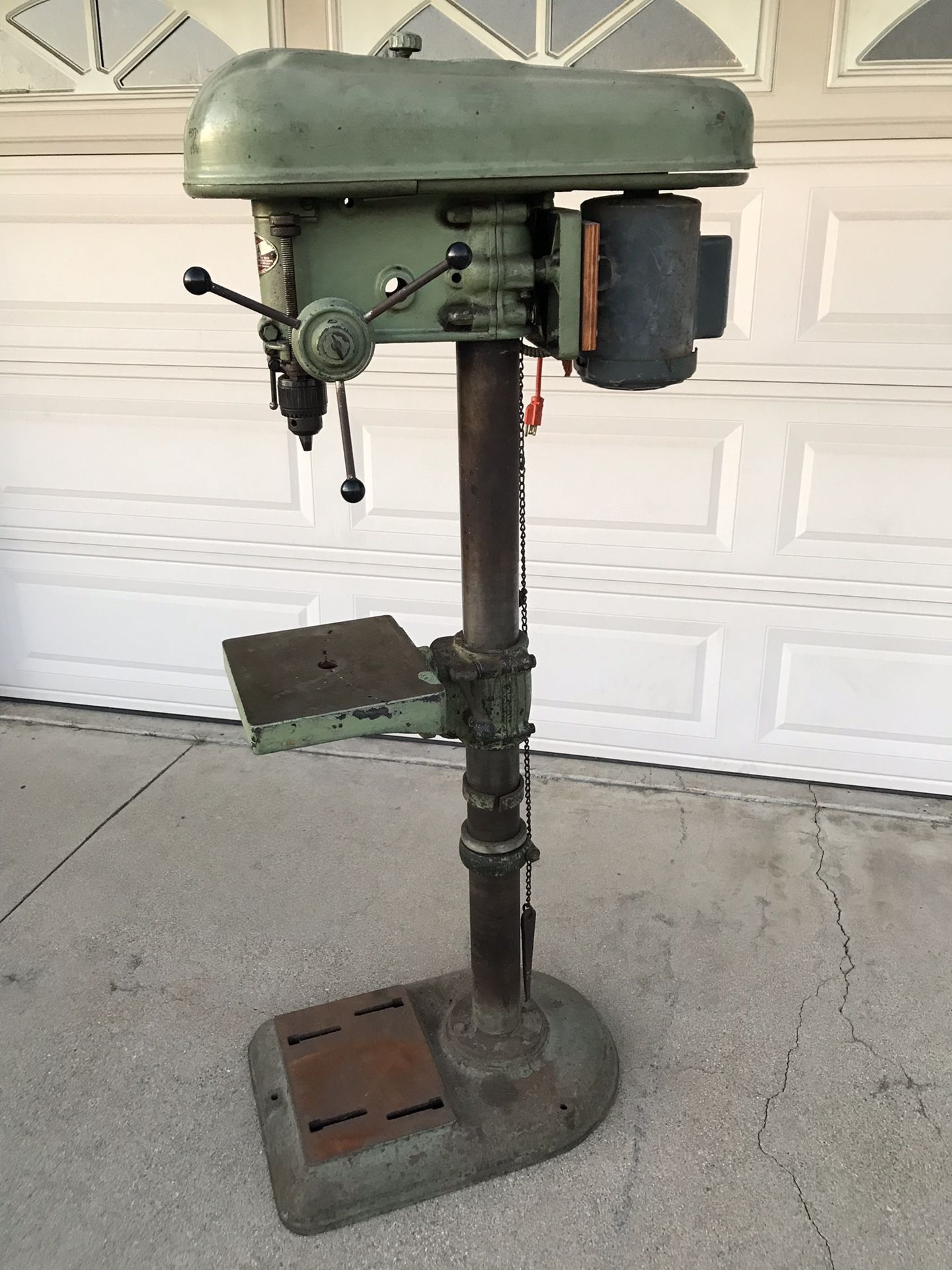 Delta Drill Press DP600 17 inch 1 HP 1750 RPM Single Phase for Sale in La Verne, CA OfferUp