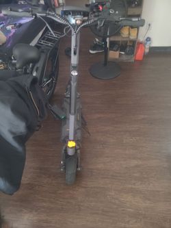 Ausom DT2 Pro Electric Scooter