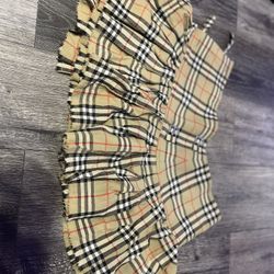 Burberry Skirt 