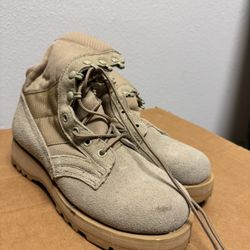 Men’s Shoe 