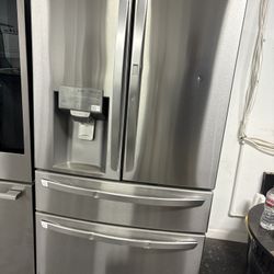 Lg 4 Door Fridge 