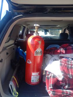 Helium tank