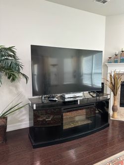TV Media Stand Center w/ TV
