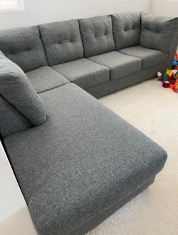 Ashley Marleton L-Shape Sectional Sofa with Left-Side Chaise Lounge