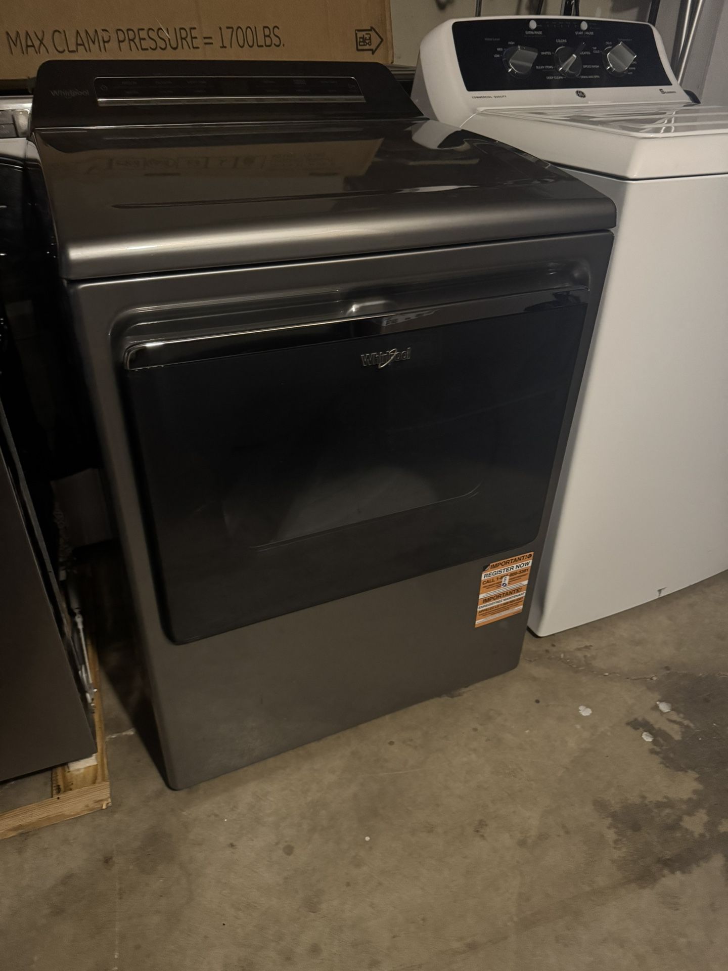 Whirlpool Smart Electric Dryer