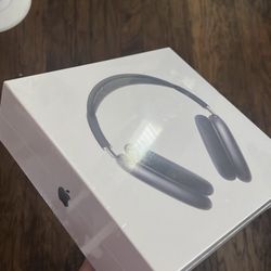 SEALED AIRPOD MAX SILVER AND BLACK