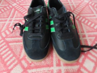 adidas Samba Team Black - Austin FC - HQ7035 7.5 for Sale in Le  Perray-en-yvelines, IDF - OfferUp