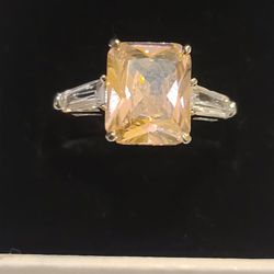 925 Silver Ring Size 8.