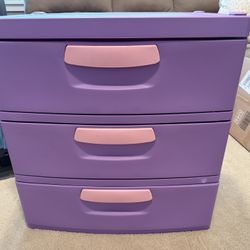 Plastic Children’s Drawers 