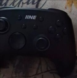 IINE Black Wireless Gaming Controller