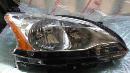 13---15 Nissan Sentra Rt sd headlamp