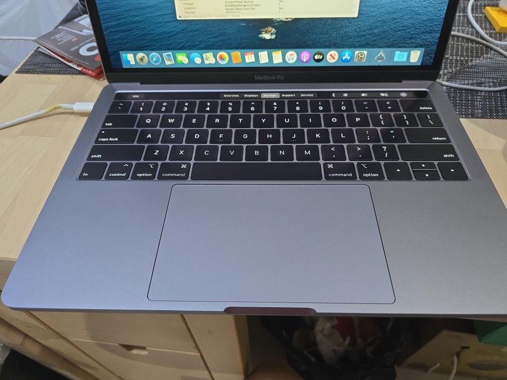 New 2019 Macbook Pro A1989 i7,16Gb,512Gb SSD,13” LCD, AC Charger, Brand New,Space Gray Color, Original Box,Office 2022 for Sale Or Iphone Trade In
