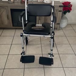 Shower Chair With Wheeler
