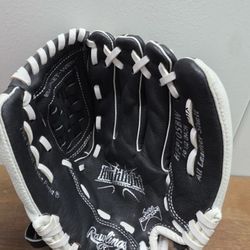 Rawlings Baseball Glove