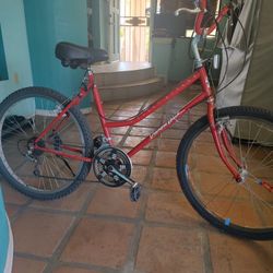 26" Tires Diamond Back Vintage Mountain Bike 